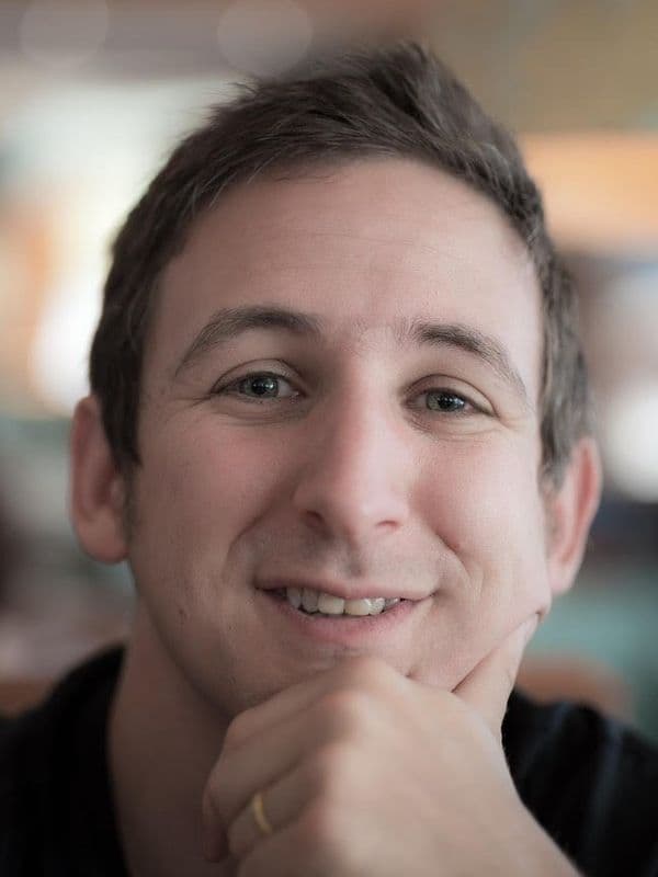 Prof Seth Lazar